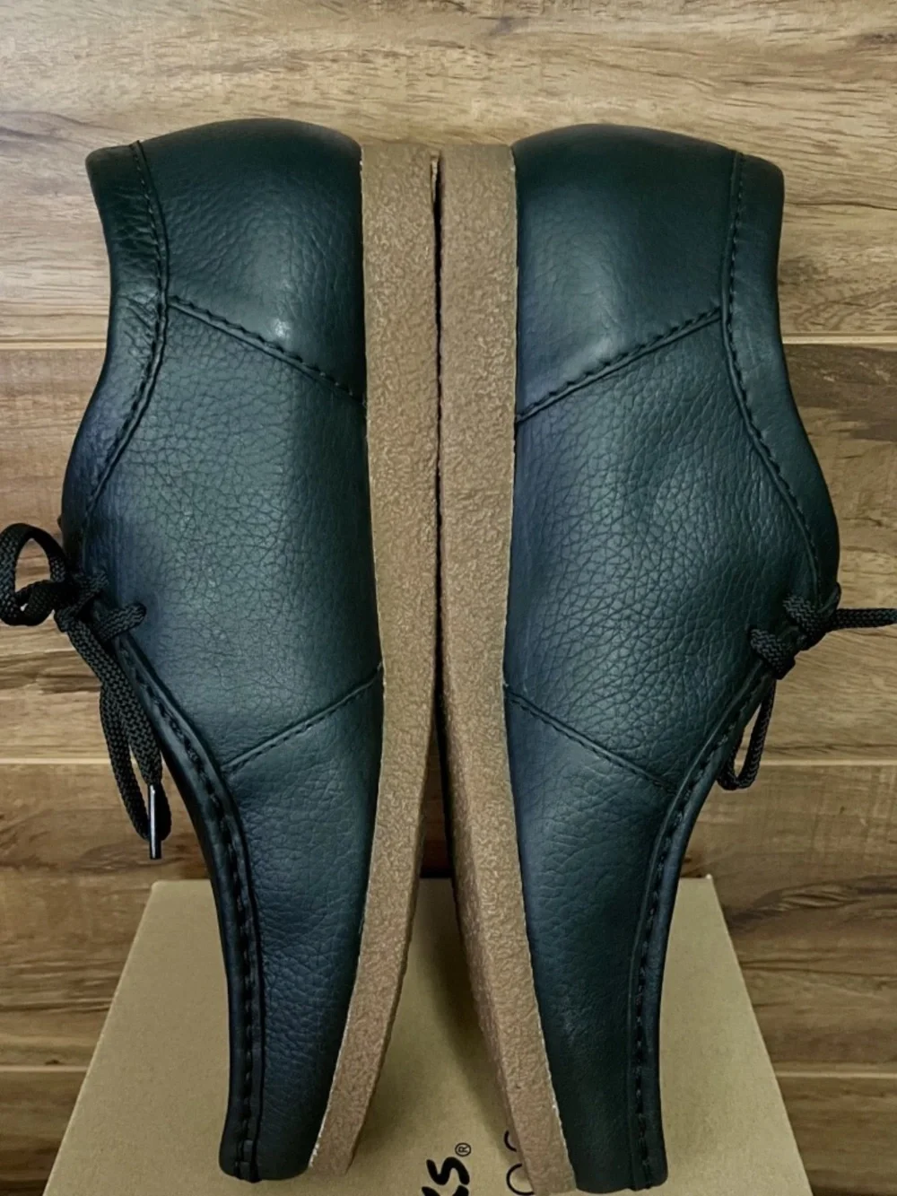 Clarks - Shacre II Run Loafers - New In Box - Black - Leather - Men's - 11.5M